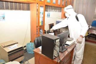 وزارة التنمية المحلية تتابع الإجراءات الوقائية والإحترازية لمواجهة فيروس كورونا