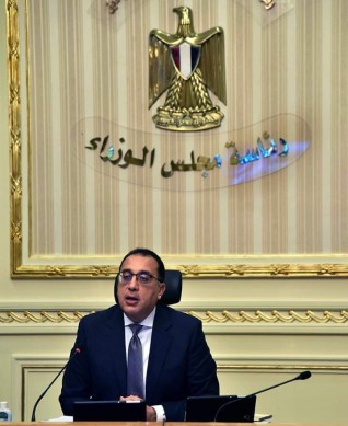 مدبولي :1100 منفذ  و4الآف مكتب بريد و600مدرسة جاهزة لصرف منحة الرئيس للعمالة غير المنتظمة