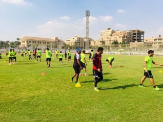 اسوان يختتم تدريباته الجماعية استعدادآ لاف سى مصر غدآ