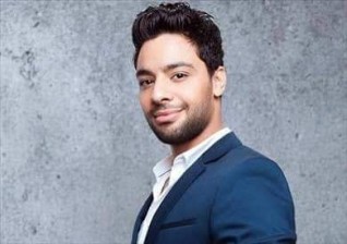 الثلاثاء..أحمد جمال يحتفل بنجاح من غير مجاملة على الراديو ٩٠٩٠
