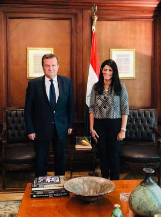 «المشاط» تلتقي سفير أوكرانيا بالقاهرة لبحث انعقاد اللجنة المصرية الأوكرانية المشتركة