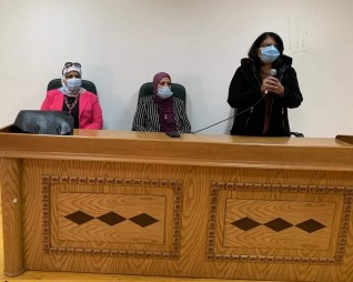 استمرار المبادرة الصحية لمواجهة "فيروس كورونا" بهندسة البترول جامعة السويس