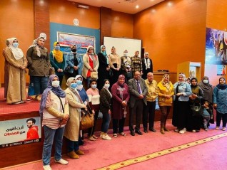 الزيادة السكانية وأثرها على المشروعات القومية " ندوة بمركز النيل للإعلام