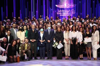 وزيرا الثقافة والسياحة والاثار يكرمان نجوم موكب المومياوات بالأوبرا