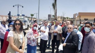 محافظ البحيرة يقوم بجولة تفقدية بمدينة دمنهور