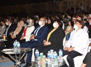 وزيرة الثقافة تطلق فعاليات المهرجان الدولى للطبول والفنون التراثية الثامن