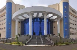 إطلاق حملة توعية بالكشف عن سرطان الثدي "مجانا" في مستشفي كفرالشيخ الجامعي
