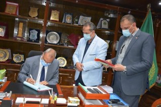 محافظ القليوبية يعتمد نتيجة الشهادة الإعدادية للفصل الدراسي الثاني بنسبة نجاح 80.78%