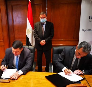 وزير قطاع الأعمال العام يشهد توقيع بروتوكول بين "القابضة للنقل" و"إي فاينانس" للربط والتحصيل الإلكتروني