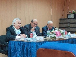 العلاقة بين وظيفة قناة استاكيوس و تقويم طبلة الاذن