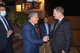 محافظ المنيا يستقبل السفير البريطاني لدعم العلاقات الثنائية وتعزيز التعاون بين الجانبين