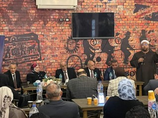 حماة الوطن يكرم رئيسة مأمورية الشهر العقارى بالسويس لبلوغها سن التقاعد