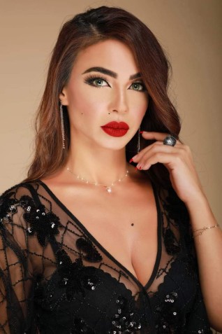 دوللي شاهين  تنتهى من تسجيل أغنياتها الجديدة"حكاية بنت" وتطرحها قريبآ