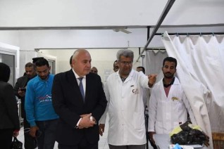 على مدار 4 أيام .. قافلة الأزهر الشريف تقدم الخدمات الطبية المجانية لأكثر  من 10 الآف مواطن بقنا