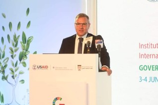 مؤتمر معهد التخطيط يناقش البعد الاقتصادي للحوكمة والتنمية المستدامة في يومه الأول