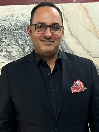 أزمة الديون الأمريكية وزيادة الانفاق على عجز الموازنة في الإقتصادات الغربية يدفع الذهب للارتفاع