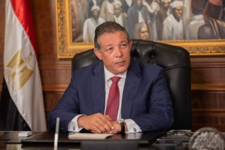 حازم عمر يتقدم باستقالته من مجلس الشيوخ استعدادا للترشح لانتخابات الرئاسة ٢٠٢٤
