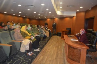 مدينة الأبحاث العلمية والتطبيقات التكنولوجية تنظم ورشة عمل حول : "أساسيات وأحدث استخدامات كروماتوغرافيا السائل عالية الدقة"