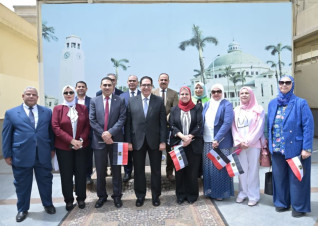 افتتاح المعرض السنوي للملابس بجامعة القاهرة