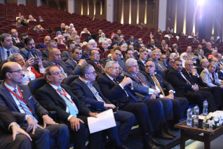وزير التعليم العالي ورئيس جامعة عين شمس يشهدان انطلاق فعاليات المؤتمر الأول للمستشفيات الجامعية