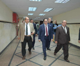 250 ألف طالب بدأوا امتحانات نهاية العام بجامعة القاهرةّ