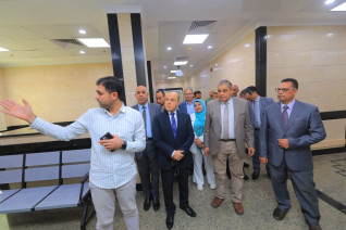 محافظ كفر الشيخ ورئيس الجامعة يتفقدان موقع المدينة الطبية بالجامعة للوقوف على أخر المستجدات