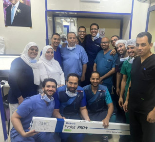 نجاح فريق طبى بجامعة القاهرة في إجراء أول تدخل من نوعه بمستشفيات الجامعة لتغيير الصمام الأورطي