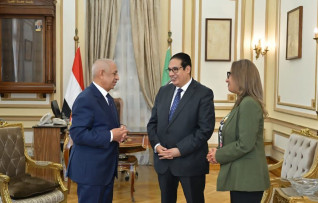 رئيس جامعة القاهرة يستقبل رئيس الأكاديمية العربية للعلوم والتكنولوجيا والنقل البحري