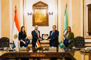 تعزيز البحث العلمي في مجال الاستدامة بالشراكة بين مؤسسة حماة الأرض وجامعة القاهرة