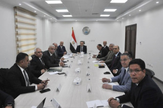 وزير التعليم العالي يجتمع بعدد من رؤساء الجامعات الأهلية لمتابعة انتظام الدراسة بالفصل الدراسي الثاني