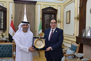 رئيس جامعة القاهرة يستقبل سفير دولة الإمارات بالقاهرة لبحث تعزيز التعاون الأكاديمي ورعاية الطلاب الإماراتيين