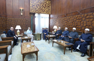 شيخ الأزهر يستقبل رئيسة الأمانة الفنية للمجلس الوطني للتعليم ويناقشان دراسة إنشاء أول معهد أزهري للتكنولوجيا التطبيقية