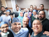 أطباء مستشفى الطلبة بجامعة القاهرة ينجحون في إجراء أول عملية زراعة قوقعة لطالبة على نفقة الجامعة